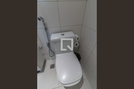 Apartamento à venda com 103m², 3 quartos e 2 vagas Apartamento à venda com 103m², 3 quartos e 2 vagasLavabo