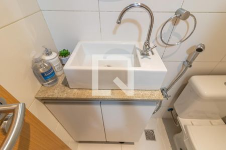 Apartamento à venda com 103m², 3 quartos e 2 vagas Apartamento à venda com 103m², 3 quartos e 2 vagasLavabo