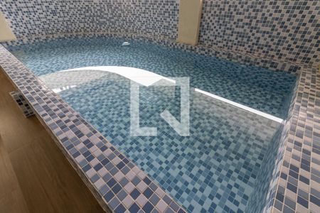 Apartamento à venda com 103m², 3 quartos e 2 vagas Apartamento à venda com 103m², 3 quartos e 2 vagasÁrea comum - Piscina