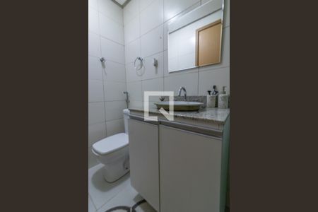 Apartamento à venda com 103m², 3 quartos e 2 vagas Apartamento à venda com 103m², 3 quartos e 2 vagasSuíte - Banheiro