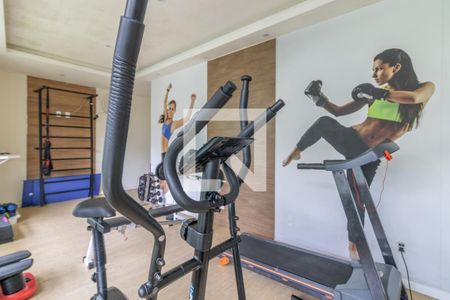 Apartamento à venda com 103m², 3 quartos e 2 vagas Apartamento à venda com 103m², 3 quartos e 2 vagasÁrea comum - Academia