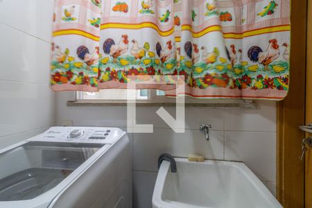 Apartamento à venda com 103m², 3 quartos e 2 vagas Apartamento à venda com 103m², 3 quartos e 2 vagasÁrea de Serviço