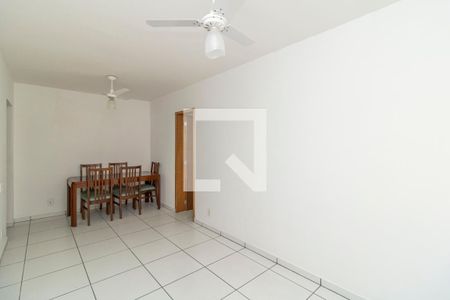 Sala de apartamento para alugar com 3 quartos, 79m² em Moneró, Rio de Janeiro