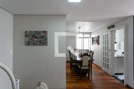 Sala de apartamento à venda com 4 quartos, 110m² em Santa Cruz, Belo Horizonte