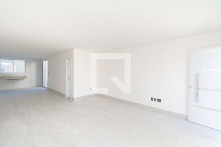 Casa à venda com 136m², 3 quartos e 3 vagasSala