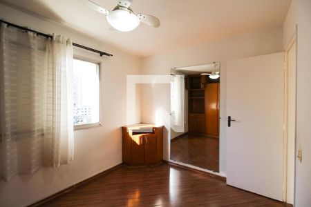 Quarto  de apartamento à venda com 1 quarto, 40m² em Indianópolis, São Paulo