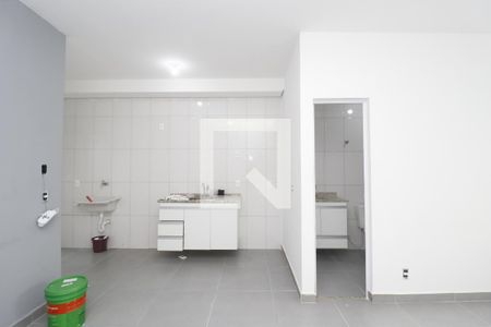 Sala e Cozinha de apartamento para alugar com 1 quarto, 35m² em Parque Peruche, São Paulo