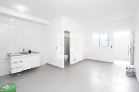 Sala e Cozinha de apartamento para alugar com 1 quarto, 35m² em Parque Peruche, São Paulo