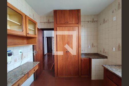 Cozinha de apartamento à venda com 4 quartos, 165m² em Cidade Nova, Belo Horizonte