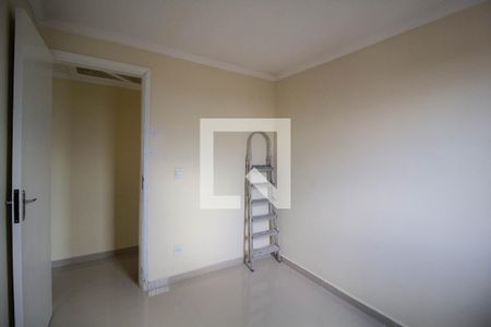 Quarto 2 de apartamento à venda com 2 quartos, 45m² em Jardim Redil, São Paulo