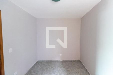 Quarto 1 de apartamento para alugar com 2 quartos, 41m² em Parque Paineiras, São Paulo