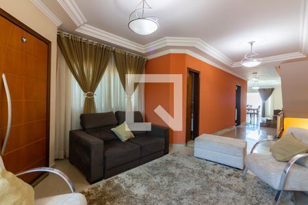 Sala  de casa à venda com 3 quartos, 331m² em Vila Campesina, Osasco