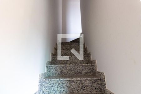 Escada de casa de condomínio à venda com 2 quartos, 68m² em Jardim Nordeste, São Paulo