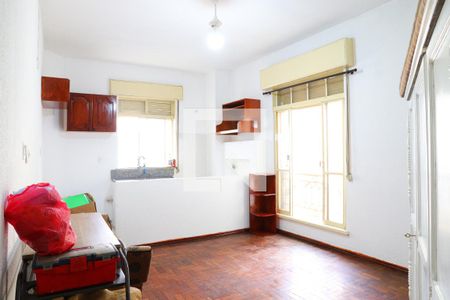 Sala/Quarto de kitnet/studio para alugar com 1 quarto, 38m² em Centro, São Paulo