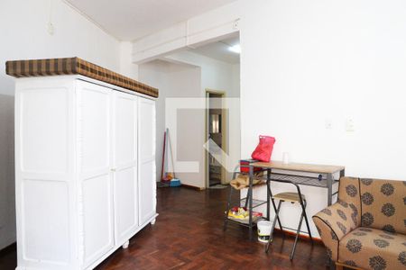 Sala/Quarto de kitnet/studio para alugar com 1 quarto, 38m² em Centro, São Paulo