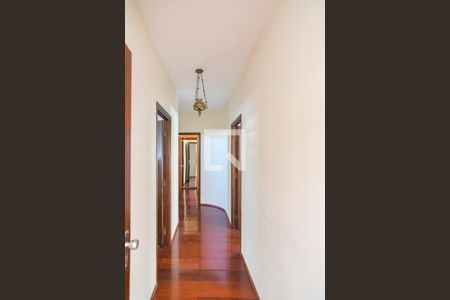Corredor de apartamento à venda com 3 quartos, 185m² em Centro, Santo André