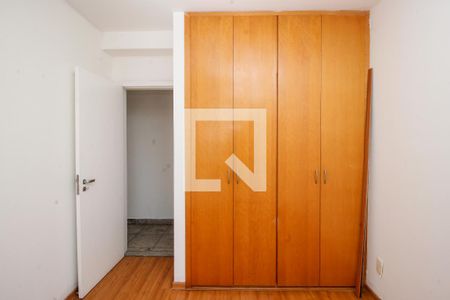 Quarto 1 de apartamento para alugar com 2 quartos, 144m² em Lourdes, Belo Horizonte