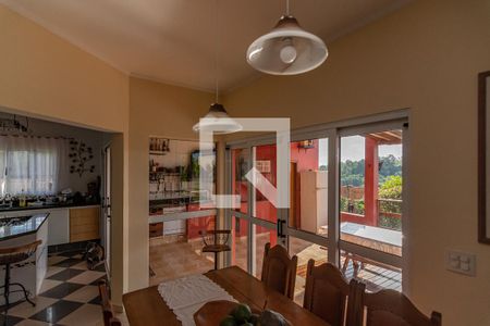v de casa de condomínio à venda com 3 quartos, 260m² em Chácara Santa Margarida, Campinas