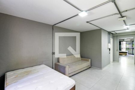 Studio de kitnet/studio para alugar com 1 quarto, 39m² em Santo Amaro, São Paulo