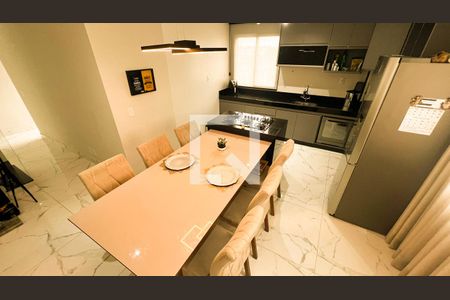Cozinha de apartamento à venda com 4 quartos, 180m² em Jaraguá, Belo Horizonte