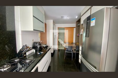 Cozinha de apartamento à venda com 4 quartos, 156m² em Buritis, Belo Horizonte