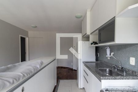 Sala e Cozinha de apartamento para alugar com 2 quartos, 46m² em Vila Olímpia, São Paulo