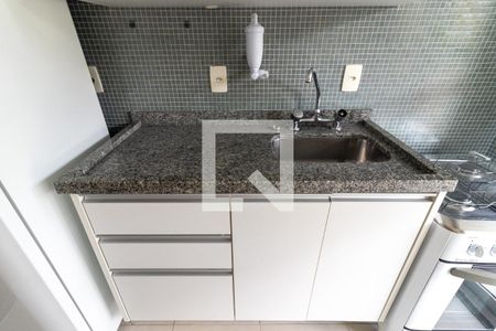 Sala e Cozinha de apartamento para alugar com 2 quartos, 46m² em Vila Olímpia, São Paulo