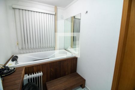 Casa à venda com 385m², 3 quartos e 3 vagas