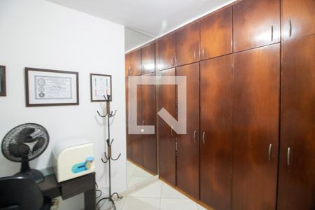 Quarto 1 de casa à venda com 3 quartos, 385m² em Vila Morse, São Paulo