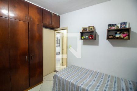 Quarto 1 de casa para alugar com 3 quartos, 385m² em Vila Morse, São Paulo