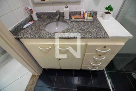 Casa à venda com 385m², 3 quartos e 3 vagas Casa à venda com 385m², 3 quartos e 3 vagasBanheiro 1