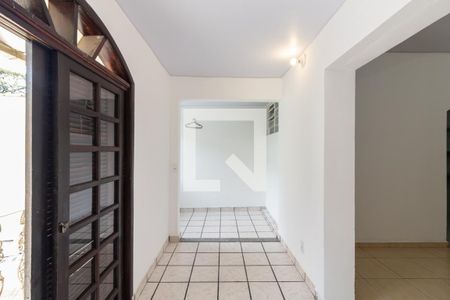 Closet Suíte 1 de casa para alugar com 3 quartos, 160m² em Planalto Paulista, São Paulo