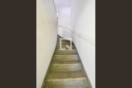 Escada  de casa à venda com 2 quartos, 100m² em Cidade Monções, São Paulo