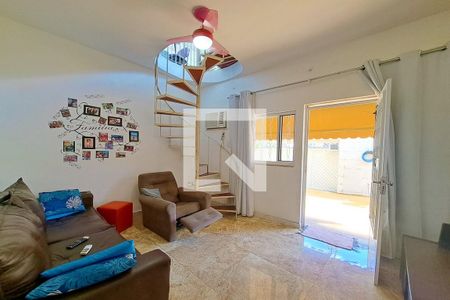 Sala de casa à venda com 4 quartos, 160m² em Engenho de Dentro, Rio de Janeiro