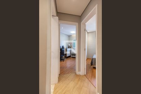 Corredor de apartamento à venda com 2 quartos, 87m² em Vila Pires, Santo André