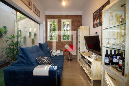 Sala de casa à venda com 5 quartos, 400m² em Grajaú, Rio de Janeiro