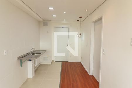 Sala / Cozinha de apartamento à venda com 1 quarto, 25m² em Vila Butantã, São Paulo