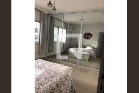 Casa à venda com 4 quartos, 200m² em Bom Retiro, São Paulo