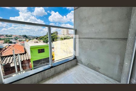 Casa à venda com 3 quartos, 100m² em Vila Mazzei, São Paulo