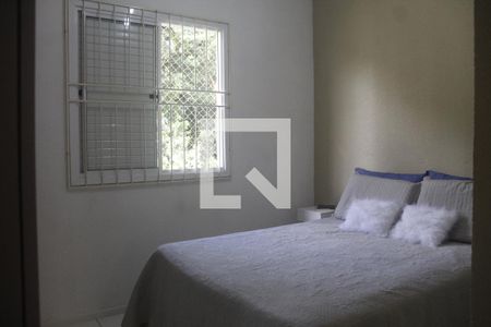 Quarto 1 de casa de condomínio para alugar com 3 quartos, 51m² em Jardim Algarve, Alvorada