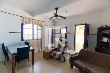 Sala de casa à venda com 3 quartos, 164m² em Itaipu, Niterói