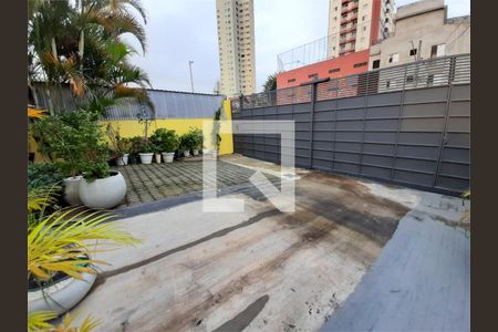 Casa à venda com 3 quartos, 263m² em Vila Gustavo, São Paulo