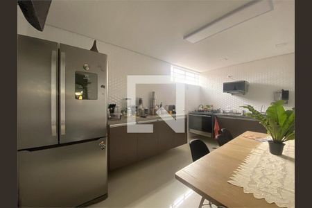 Casa à venda com 2 quartos, 142m² em Jardim Japao, São Paulo