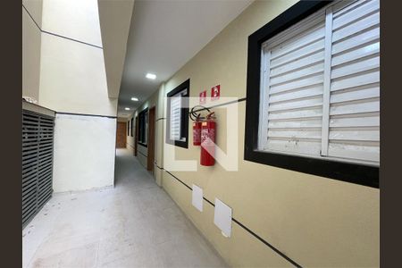Apartamento à venda com 2 quartos, 35m² em Vila Constança, São Paulo