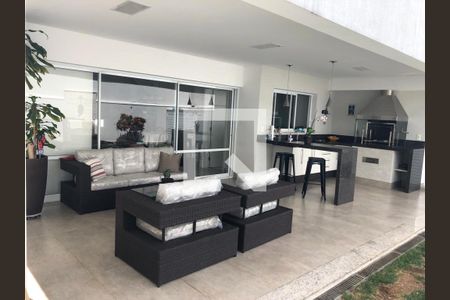Casa à venda com 3 quartos, 256m² em Jardim Franca, São Paulo