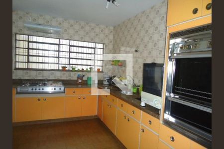 Casa à venda com 4 quartos, 365m² em Jardim Paraíso, São Paulo