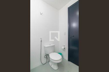 Banheiro de apartamento para alugar com 1 quarto, 50m² em Vila Santa Teresa, Santo André
