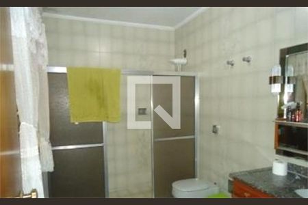 Casa à venda com 5 quartos, 1000m² em Vila Mangalot, São Paulo