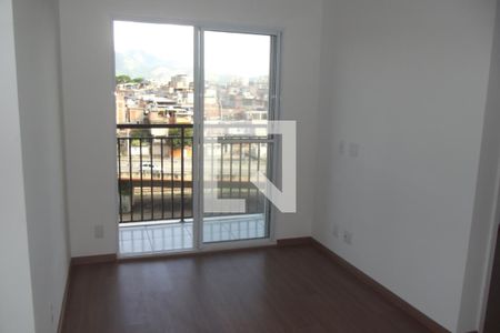 Sala de apartamento para alugar com 2 quartos, 48m² em Del Castilho, Rio de Janeiro