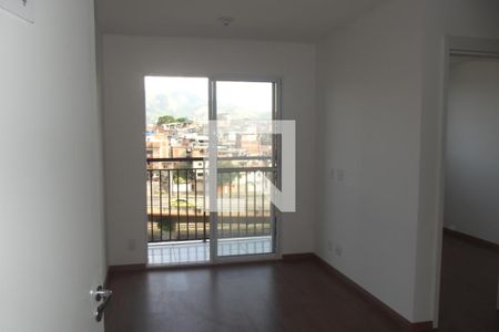 Sala de apartamento para alugar com 2 quartos, 48m² em Del Castilho, Rio de Janeiro